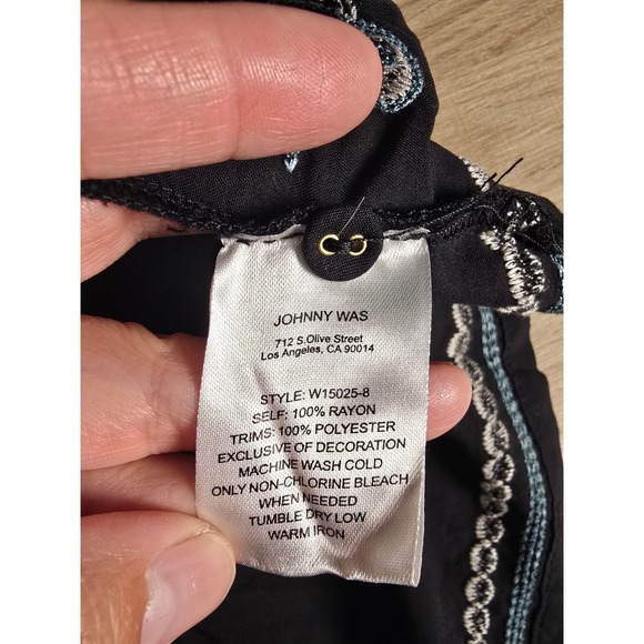 Johnny Was Embroidered Kimono Sleeve Shirt Small lightweight flowy cottagecore - Picture 12 of 14